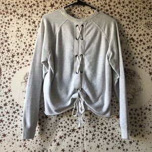 Abercrombie & Fitch Tops - Abercrombie Sweatshirt Abercrombie & Fitch Tops - Abercrombie Sweatshirt